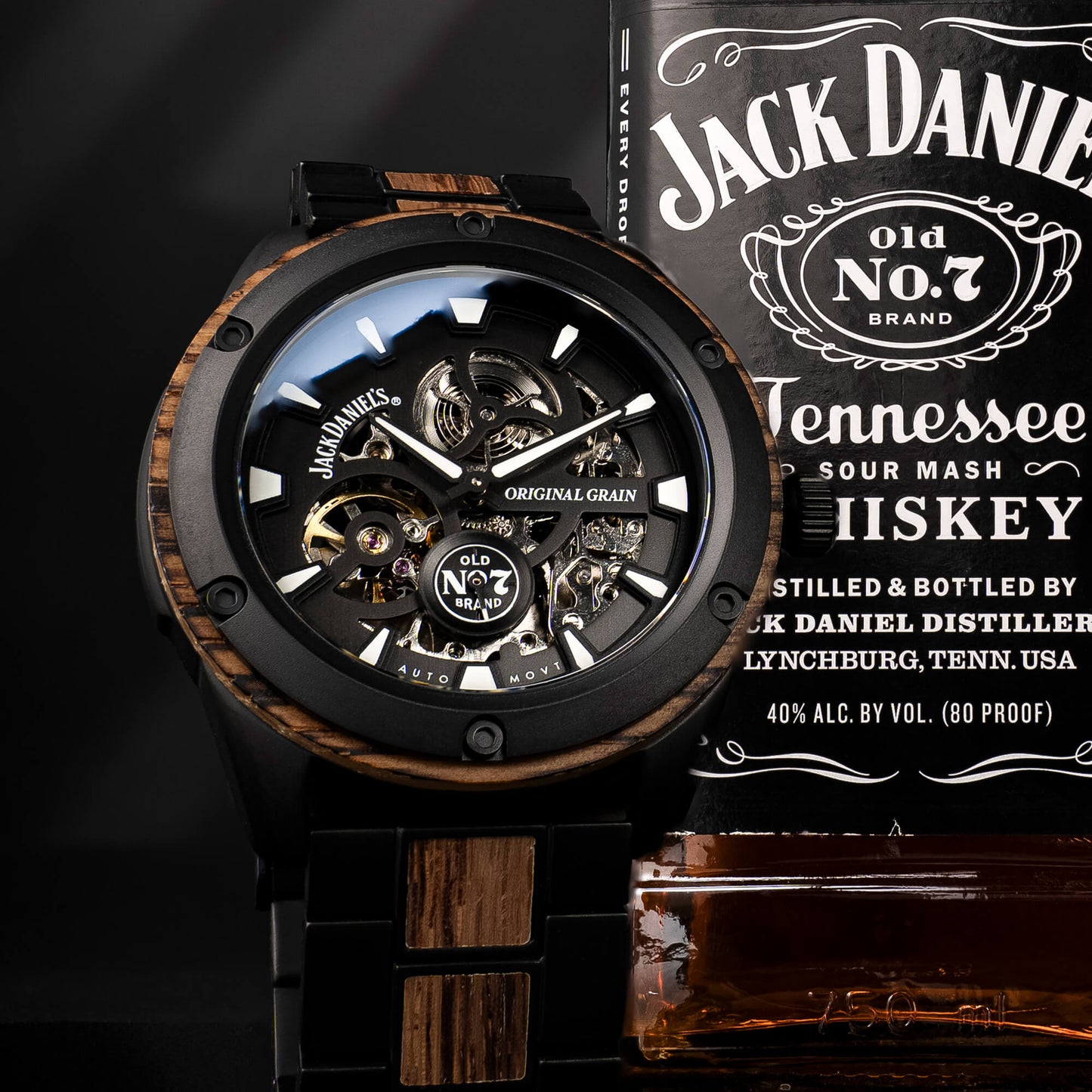 Jack Daniel's Rugged Auto 44mm