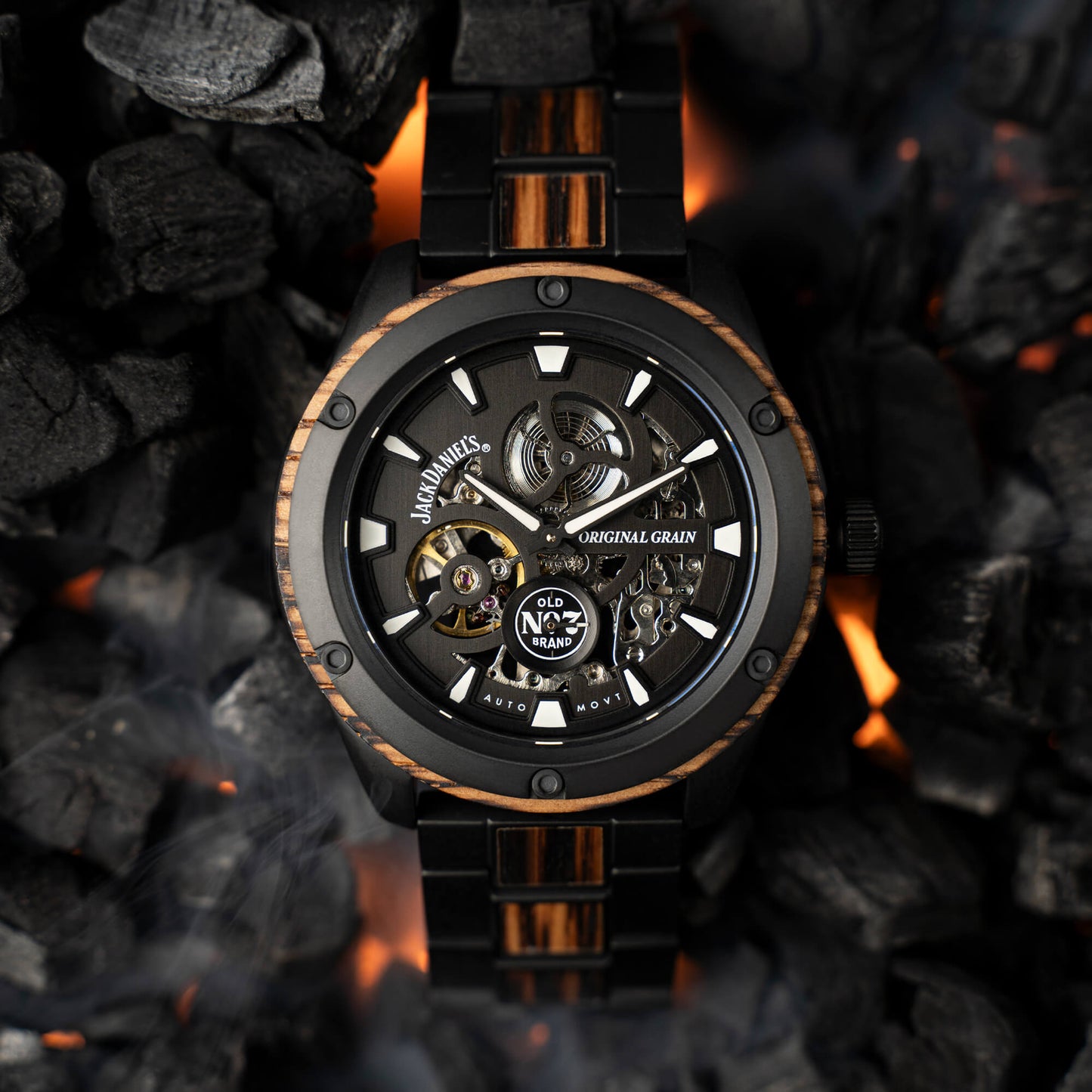 Jack Daniel's Rugged Auto 44mm
