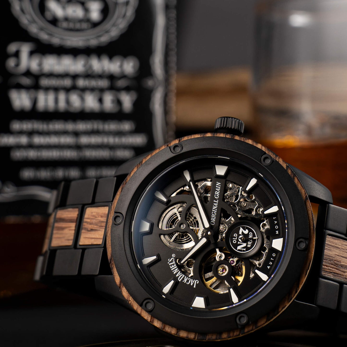 Jack Daniel's Rugged Auto 44mm