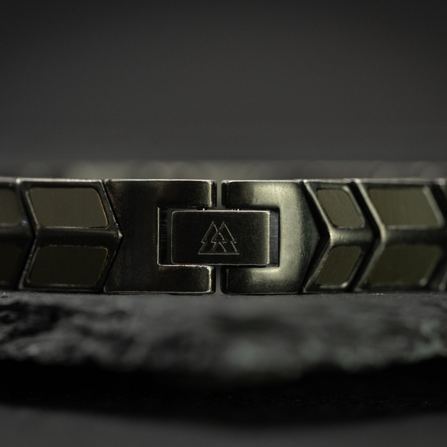 Military Stonewashed Arrow Bracelet
