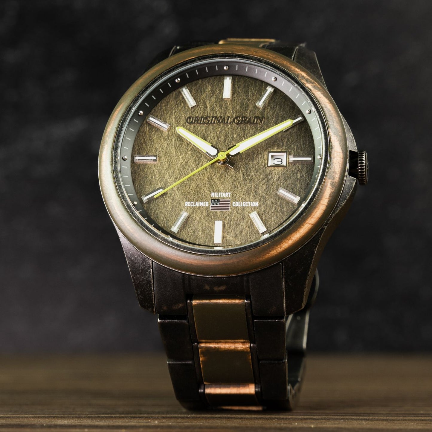 Military Stonewashed Classic 43mm