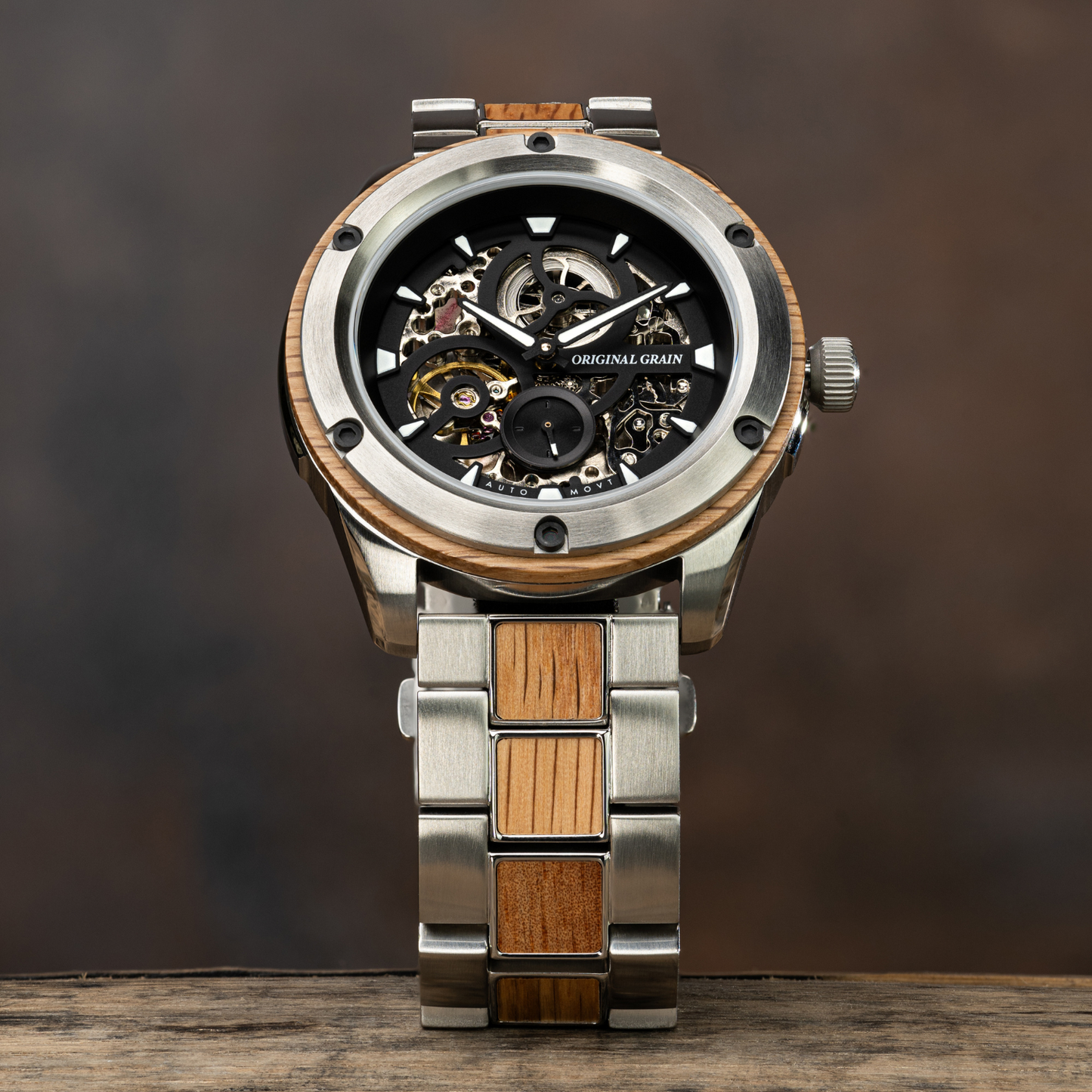 Brewmaster Silber robuste Automatikuhr 44 mm