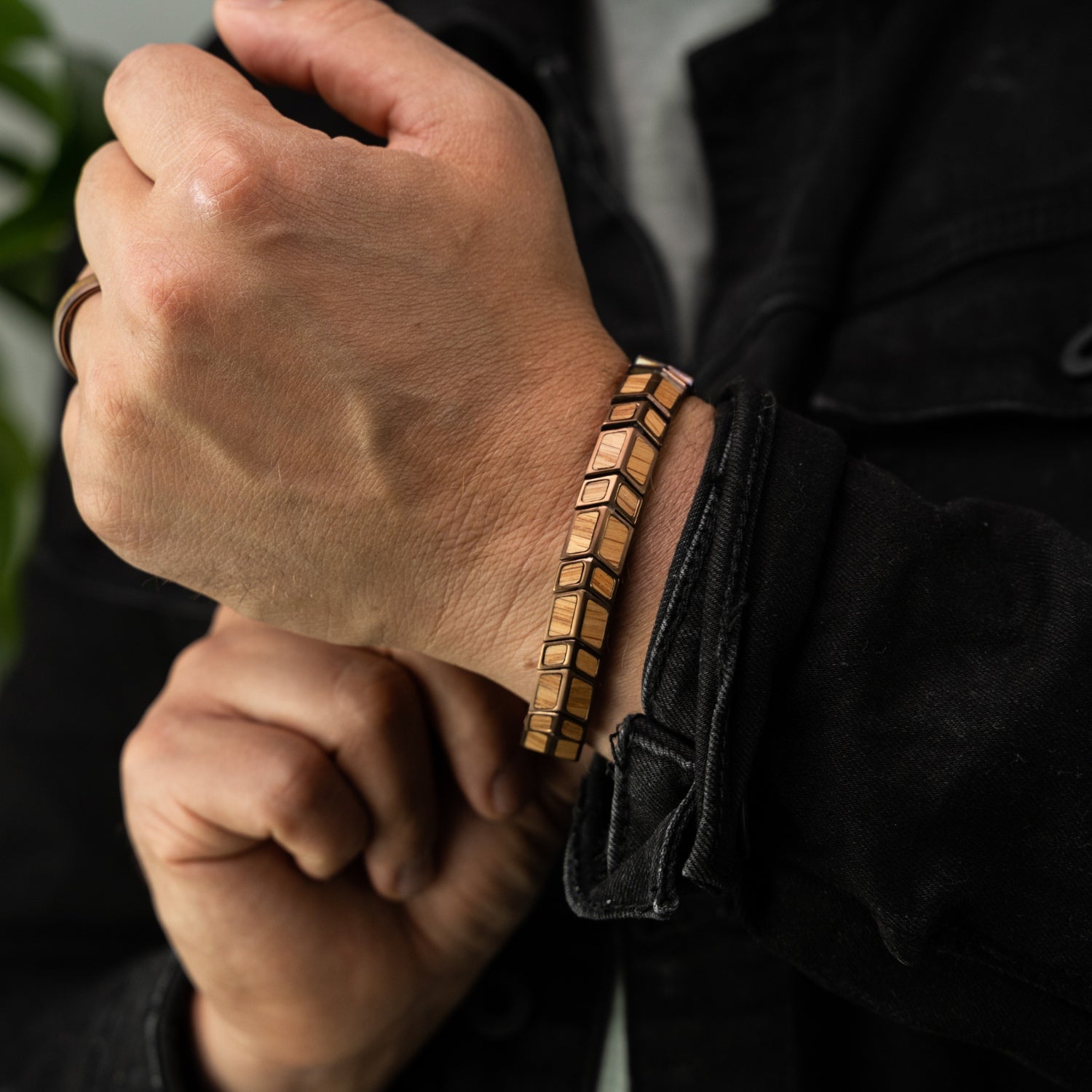 Whiskey Espresso Arrow Bracelet – Original Grain