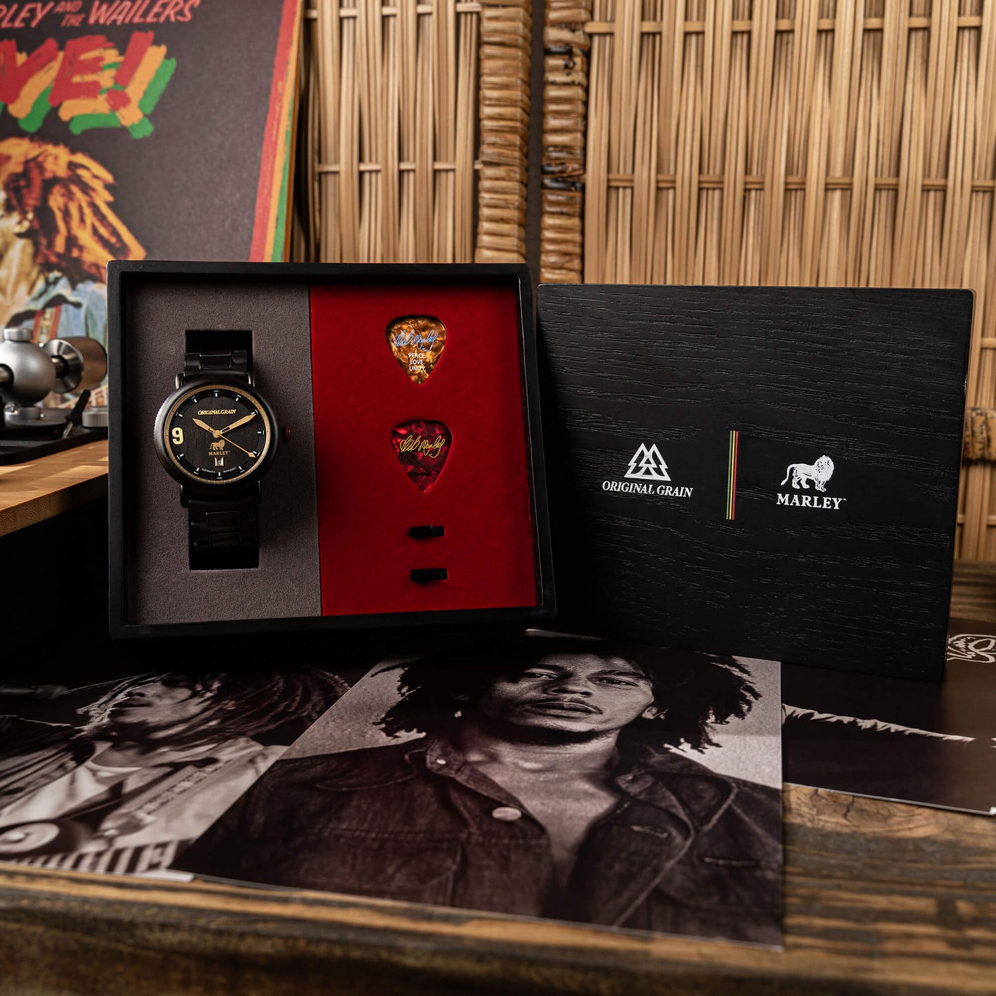 Bob Marley Nine Mile Round Automatic 44mm