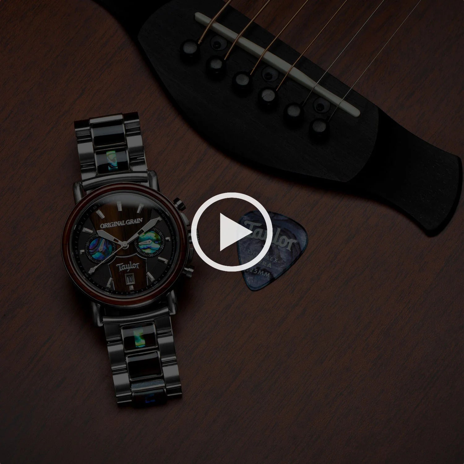 Taylor Guitars Koa Gunmetal Chrono 44mm – Original Grain