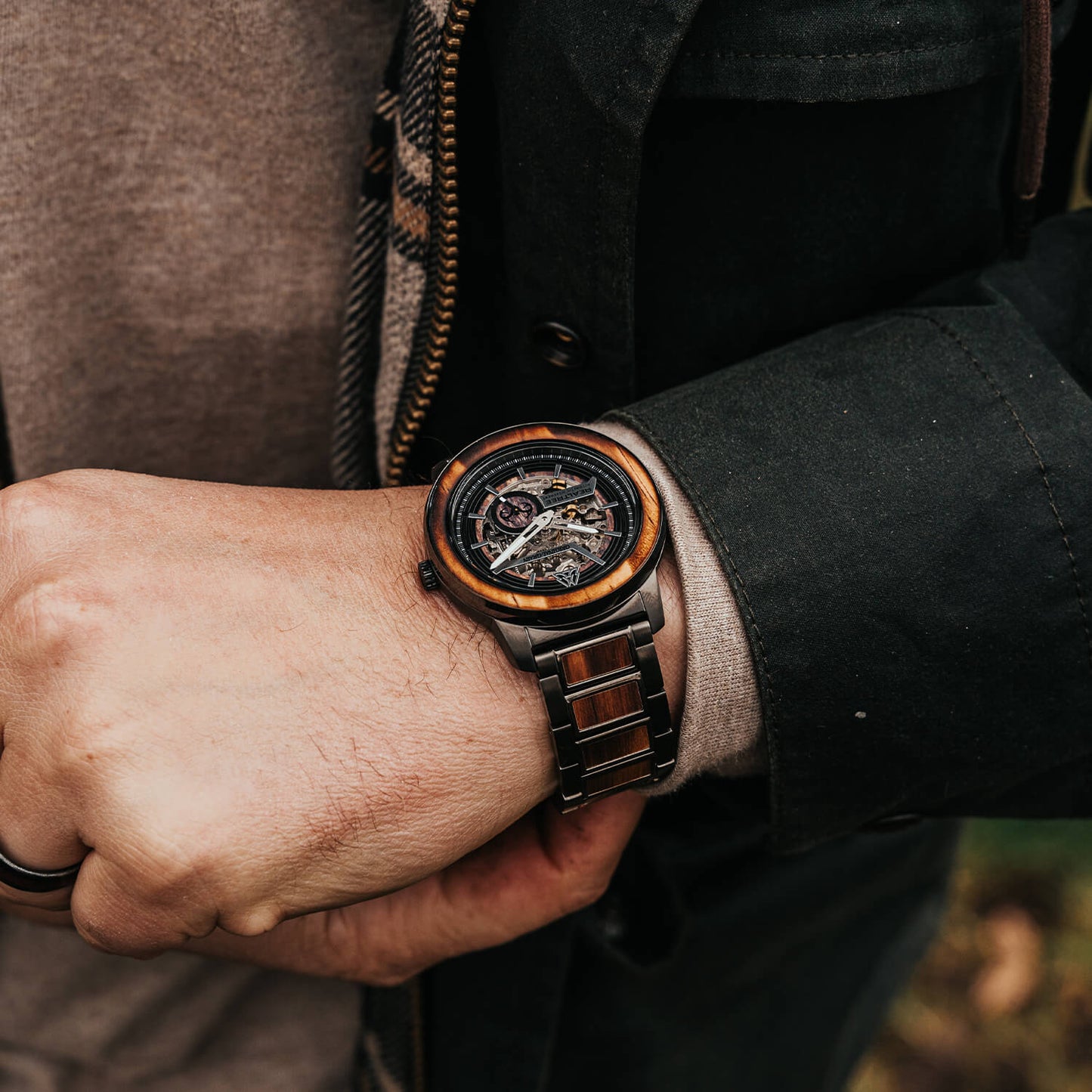 Realtree Charred Pine Barrel 44mm Automatic