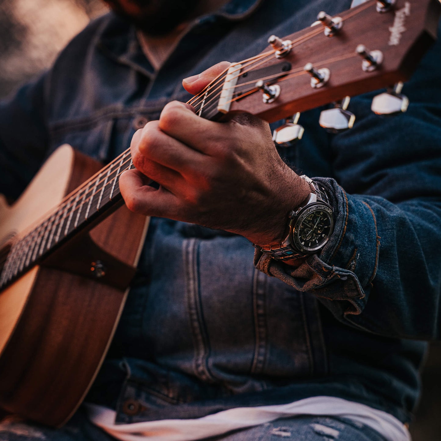 Taylor Guitars Silver Ebony Ruged Automatic 45mm