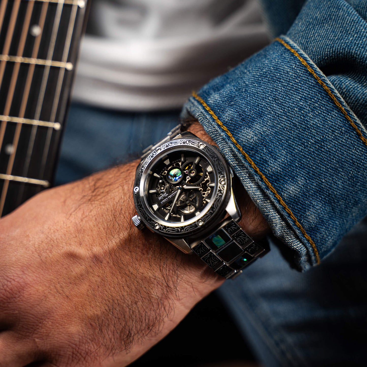 Taylor Guitars Silver Ebony Ruged Automatic 45mm