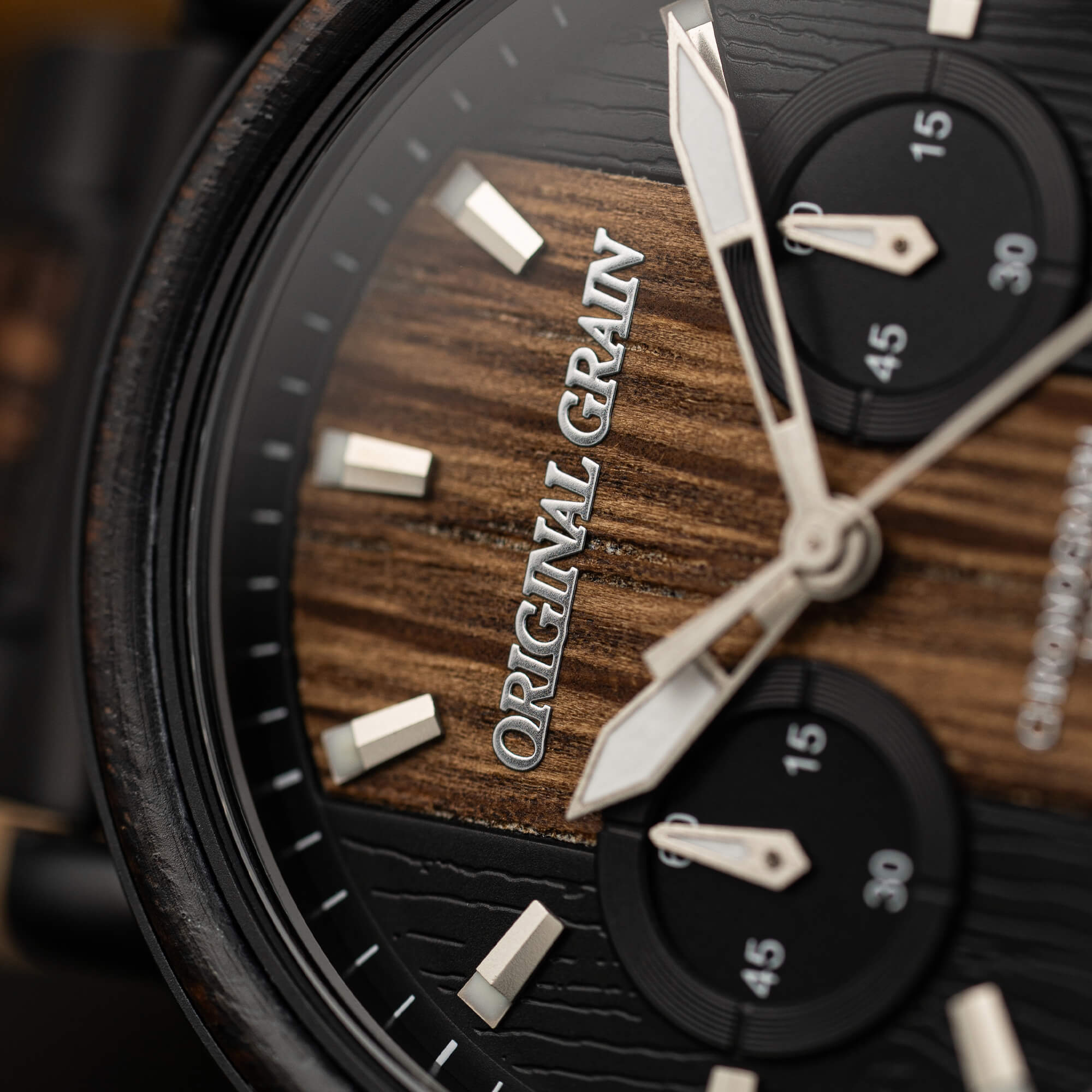 Charred Whiskey Black Chrono 44mm | Original Grain