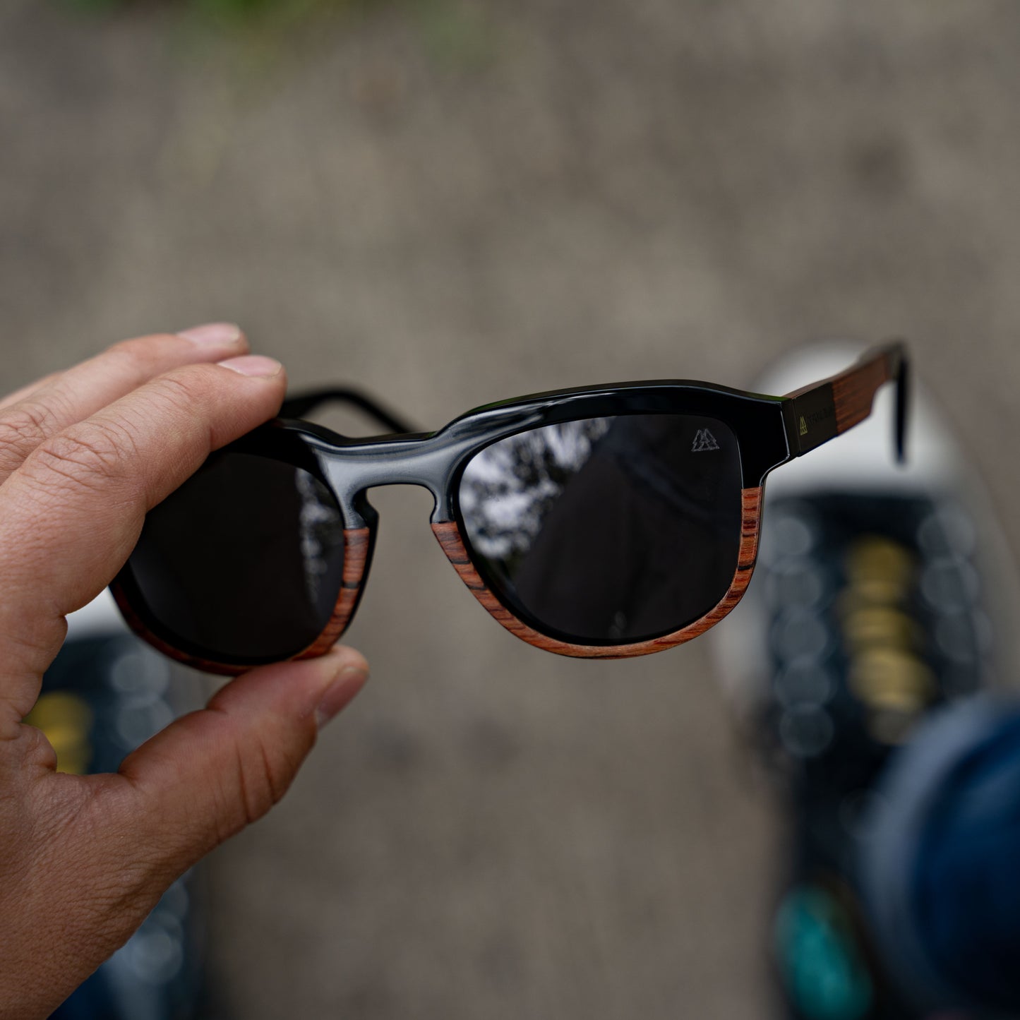 Soleil Rosewood Black Sunglass