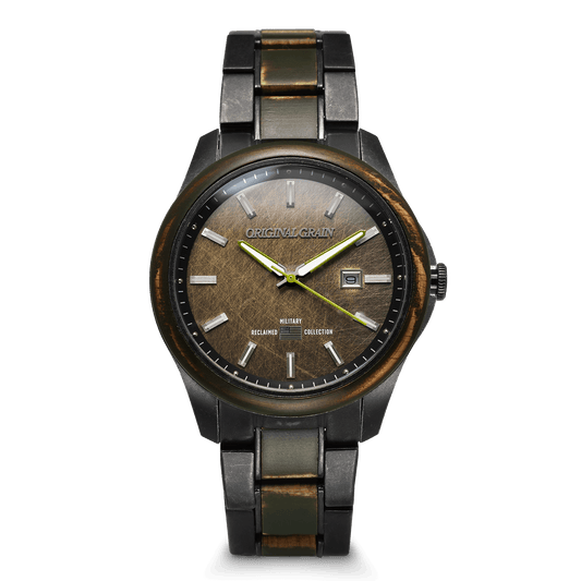 Klassisches 43-mm-Modell mit Military-Stonewash-Effekt