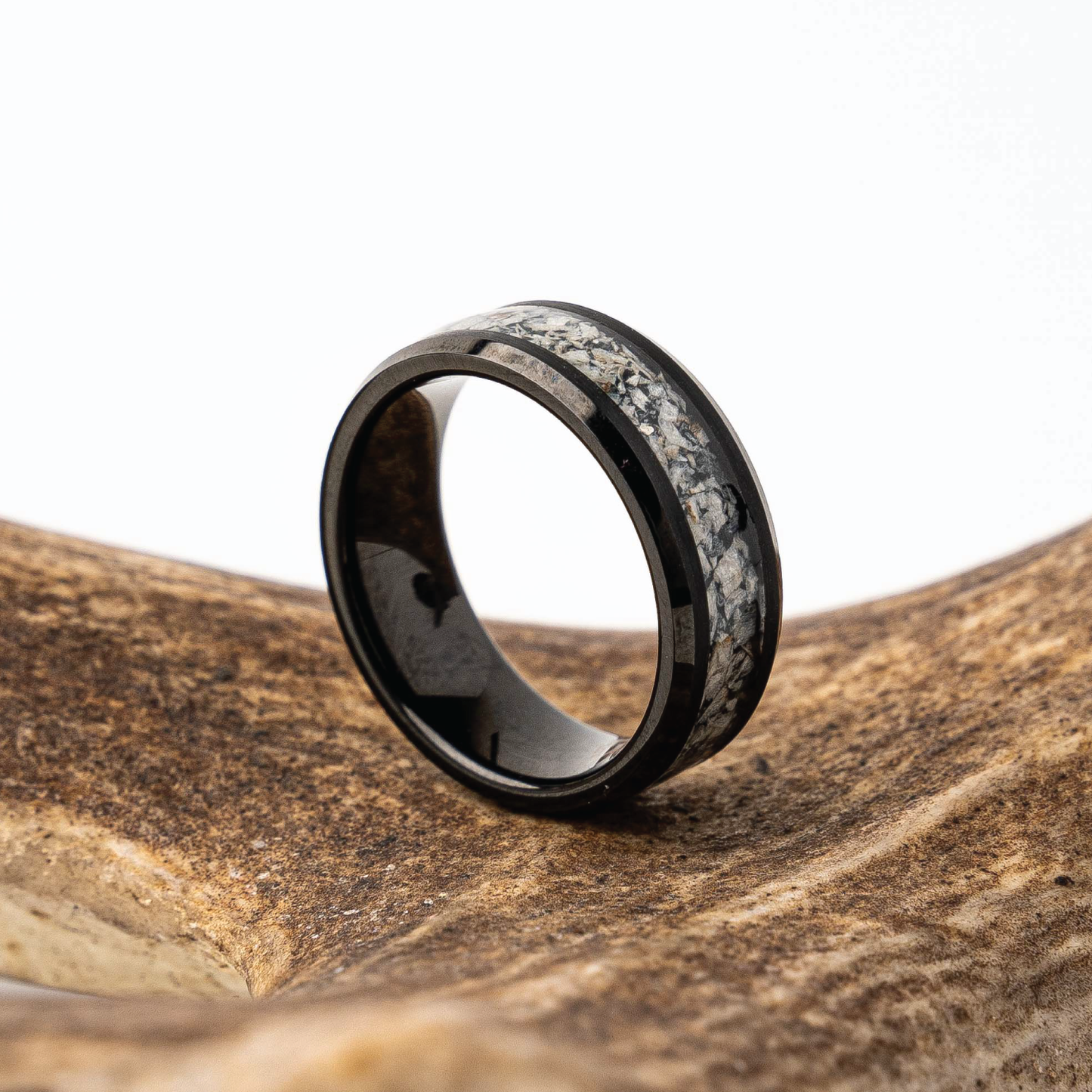 Deer Antler Single Barrel Ring