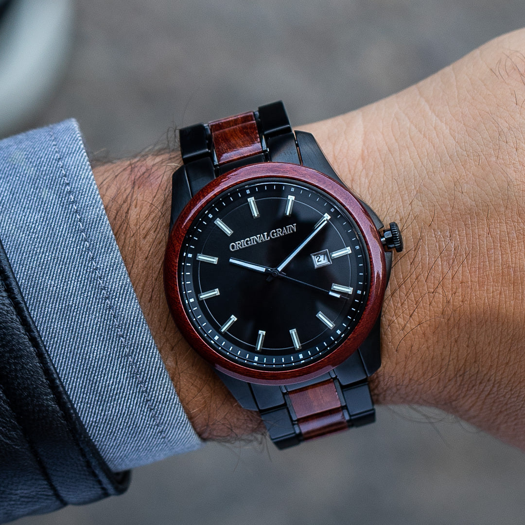Rosewood Black Classic 43mm
